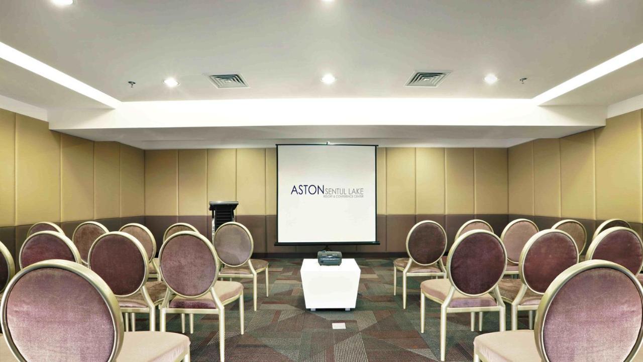 Aston Sentul Hotel&Conference Center Bogor Exterior foto